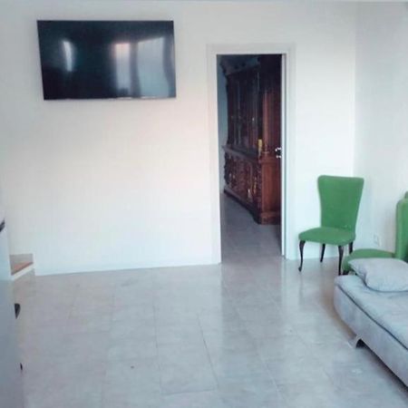 Milan New Apartment Near To De Metro Екстер'єр фото